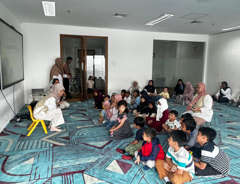 Sahabat Hewan : Membaca, Berkarya, Dan Bercerita